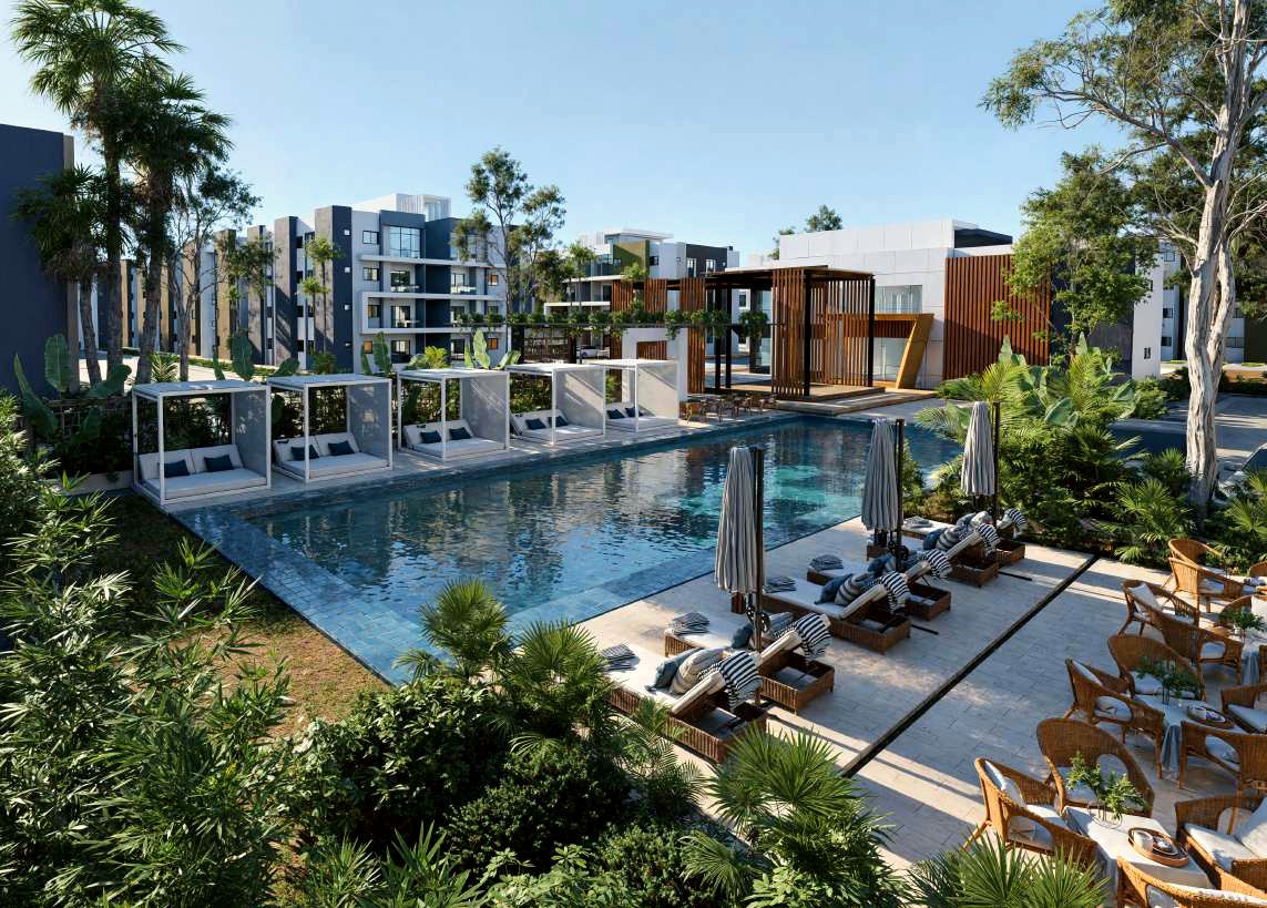 Vista de piscina y áreas exteriores.